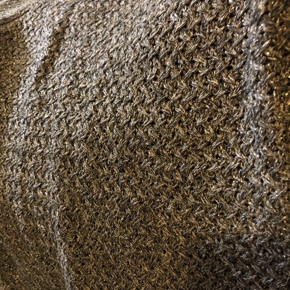 Glittery sweater size Medium - Picture 2 of 8